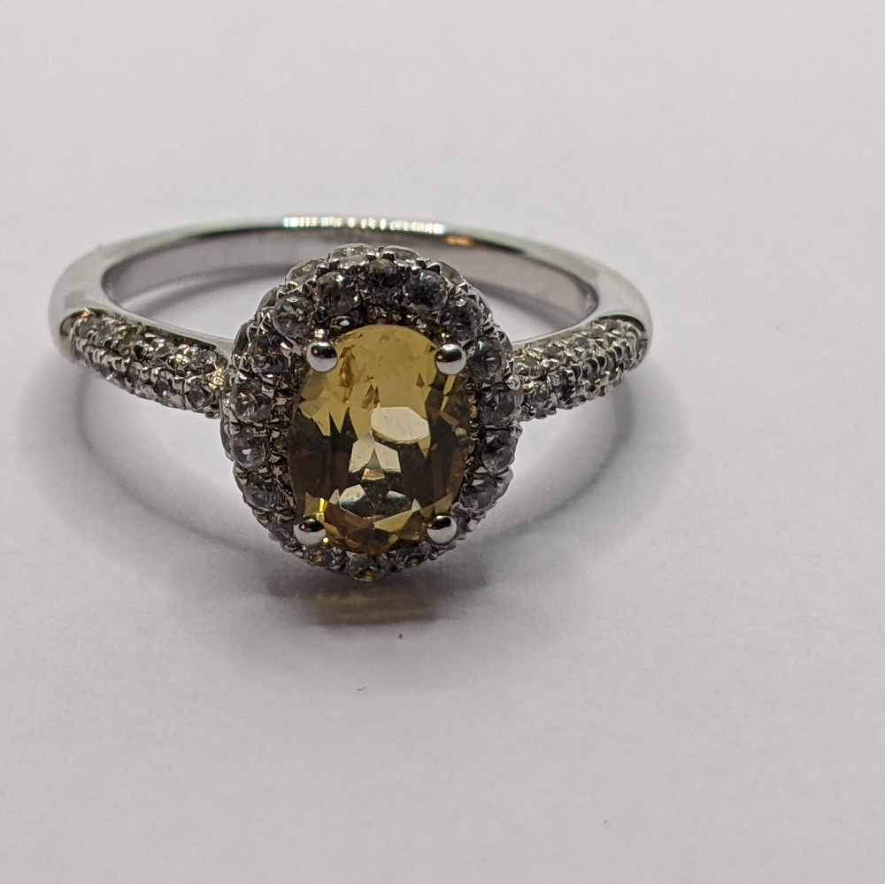 Sterling Silver yellow beryl stone ring